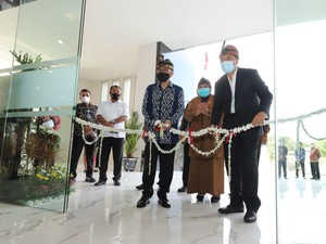 Percepat Pemulihan Ekonomi Daerah, OJK Resmikan Kantor OJK NTB