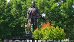 Monumen Mayor Achmadi Dibersihkan