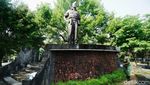 Monumen Mayor Achmadi Dibersihkan
