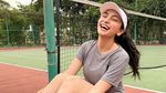 Valerie Tifanka Pose di Instagram, Ada yang Mulus Tapi Bukan Jalanan