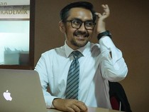 Viral Pose 2 Jari dari Mobil Kepresidenan, Pengamat Nilai Presiden Tetap Netral