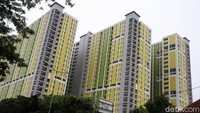 Rusun ini memiliki tiga tower setinggi 25 lantai.