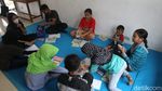 Semangat Belajar Anak-anak Pengungsi Merapi