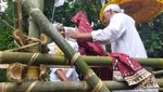 Tradisi Nyangku Ciamis di Tengah Pulau Situ Panjalu