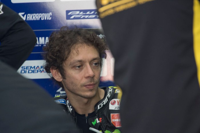 VALENCIA, SPAIN - NOVEMBER 08: Valentino Rossi of Italy and Monster Energy Yamaha MotoGP Team looks on in box after retired during the MotoGP race during the MotoGP race during the MotoGP of Europe at Comunitat Valenciana Ricardo Tormo Circuit on November 08, 2020 in Valencia, Spain. (Photo by Mirco Lazzari gp/Getty Images)
