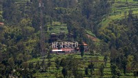 Selain wisata Jeep, kawasan wisata New Selo berada di lereng Gunung Merapi, Selo, Boyolali, Jawa Tengah, juga masih buka pada Sabtu (7/11/2020). ANTARA FOTO/Aloysius Jarot Nugroho  