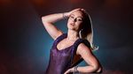 Pose Seksi Zara Larsson di MTV EMAs 2020