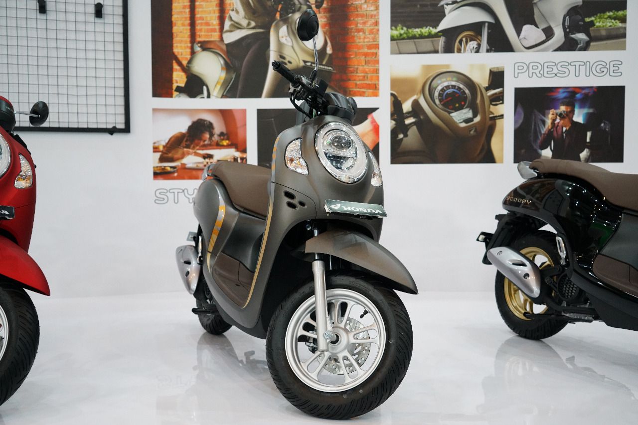 Harga Honda Scoopy Vs Yamaha Fino Terbaru