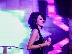 Ini Citra Anidya, Pacar Cantik Chef Juna Saat Kulineran