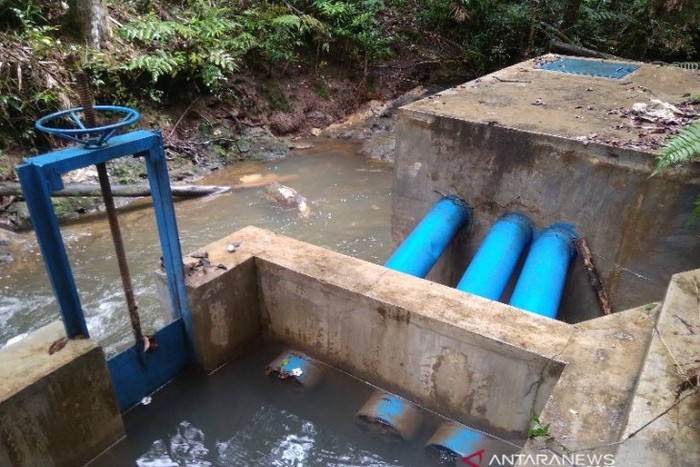 Fasilitas reservoir pendistribusian air bersih dari sumber air Sungai Aek Nalas yang dikelola PDAM Mual Natio, di Desa Sabungan Ni Huta IV, Kecamatan Sipahutar, Taput. (ANTARA/Rinto Aritonang)