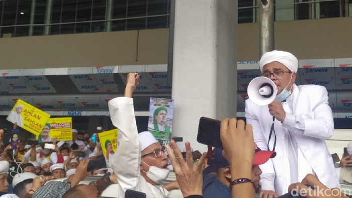 Habib Rizieq di Bandara Soekarno Hatta