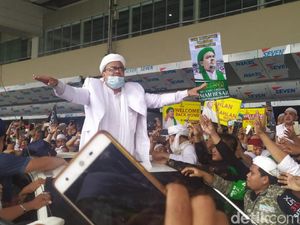 Datangi PMJ, Penyidik Polda Jabar Periksa Rizieq Soal Kasus Megamendung