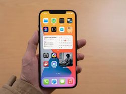 Ini Wujud iPhone 12 Mini dan iPhone 12 Pro Max di Genggaman