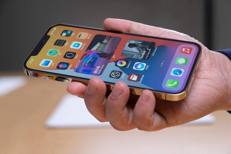 iPhone 12 series iPhone 12 series