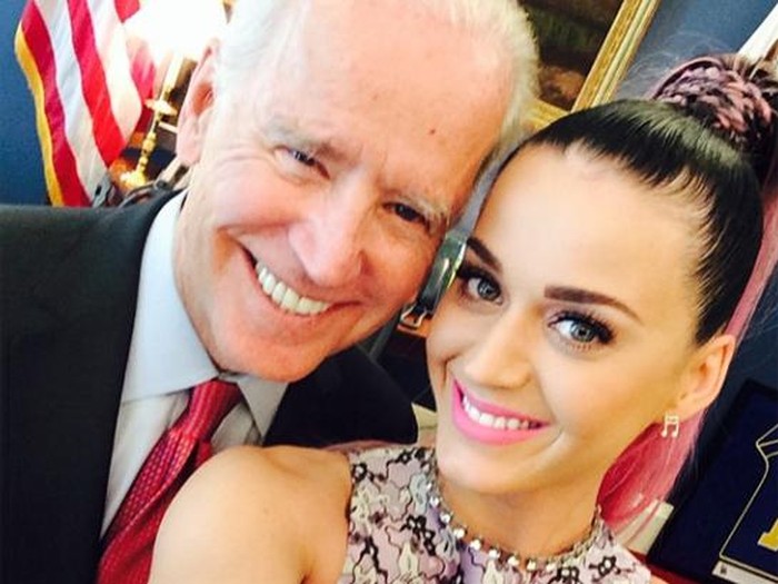 Katy Perry dan Joe Biden Katy Perry dan Joe Biden