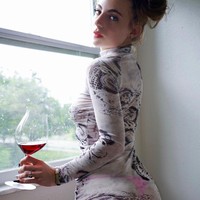 Selain berprofesi sebagai model, Luna adalah seorang selebgram dengan followers jutaan. Ia memiliki followers mencapai 1,2 juta.  Foto: dok. Instagram @luna.benna