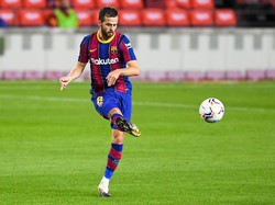 Kedua, Barcelona belum melakukan penjualan besar para pemainnya demi menambah pemasukan. Beberapa pemainnya yang masuk daftar jual seperti Coutinho dan Pjanic belum ada peminat (Getty Images/David Ramos)