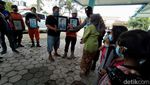 Momen Anak-Anak Peringati Hari Pahlawan di Pengungsian Magelang