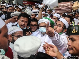 Satgas soal Kerumunan Massa Habib Rizieq: Ayo Peduli, Ini Masih Pandemi