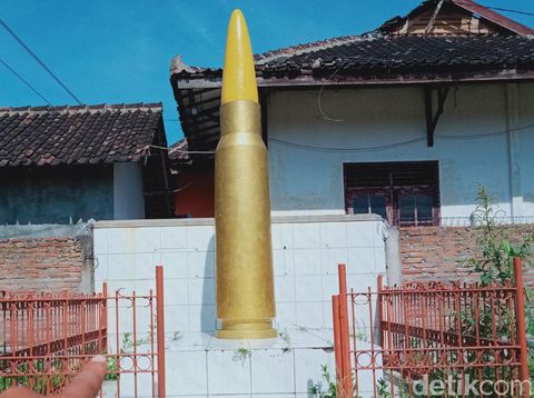 Monumen peluru, Desa Pandanan, Kecamatan Wonosari, Klaten.