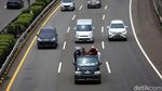 Pemotor Pendukung Habib Rizieq Lintasi Tol Dalam Kota