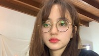 Indah Kusuma juga seorang fans K-Pop. (Foto: dok. Instagram @indahkus_)