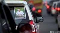 Sebelumnya diberitakan kemacetan terjadi selepas Gerbang Tol Cengkareng yang menuju ke Bandara Soekarno-Hatta. Kemacetan diduga lantaran adanya massa dari luar kota menuju Soekarno-Hatta untuk menyambut Habib Rizieq Syihab.
