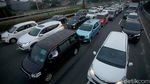 Potret Kemacetan di Tol Arah Bandara Soetta Pagi Ini
