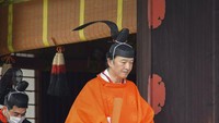 Akishino (54) adalah salah satu dari tiga pewaris takhta bersama dengan Hisahito (14), dan Pangeran Hitachi (84), adik dari Kaisar Emeritus Akihito yang mengundurkan diri pada tahun lalu. (Foto: Imperial Household Agency of Japan via AP)
