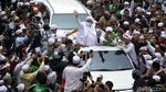 Tiba di Slipi, Habib Rizieq Disambut Lautan Manusia