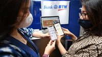 Tercatat hingga Oktober 2020 nilai transaksi mobile banking BTN mencapai Rp 10,638 triliun melonjak 44% dari posisi akhir tahun 2019 yang sebesar Rp7,372 triliun. Foto: dok. Bank BTN