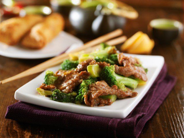 Tumis daging brokoli