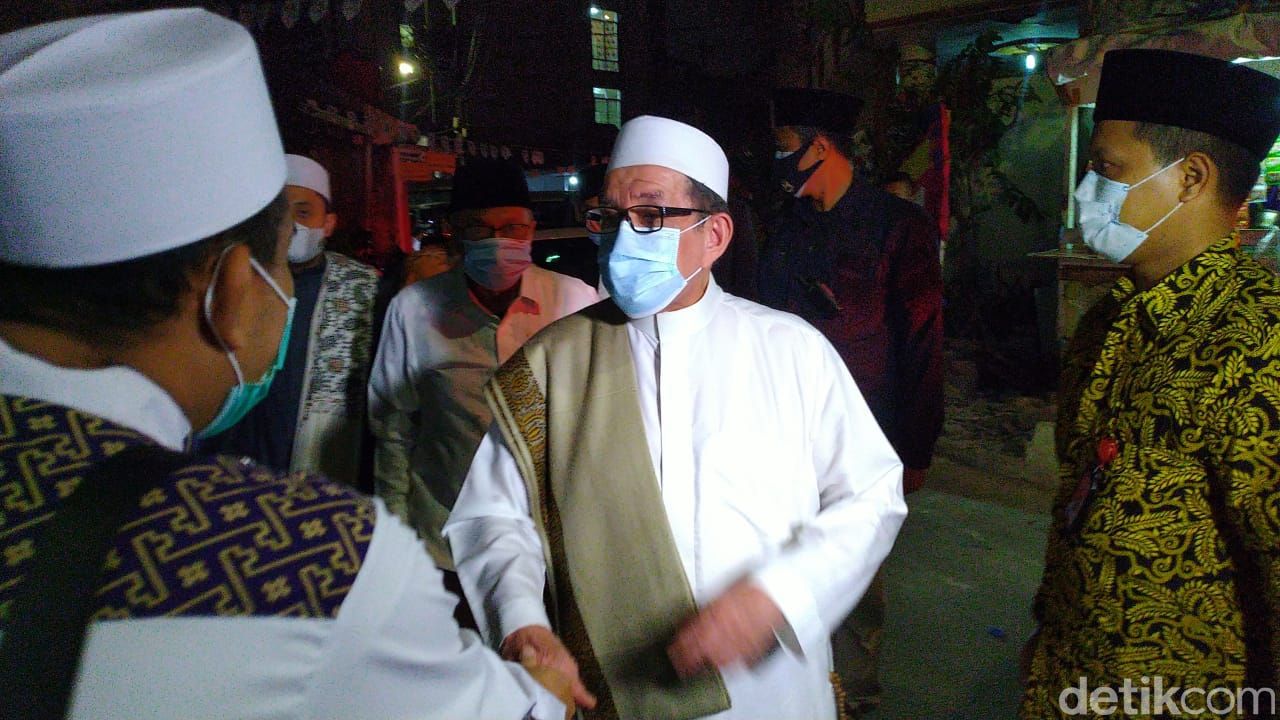 Elite PKS bertamu ke kediaman Habib Rizieq Syihab. (Sachril Agustin Berutu/detikcom)