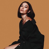 Agnez Mo masuk nominasi wanita tercantik sedunia 2020. Ini merupakan kedua kalinya dia terpilih. Tahun lalu penyanyi 34 tahun tersebut juga masuk bersama Cinta Laura dan Maudy Ayunda. Foto: Instagram/@agnezmo