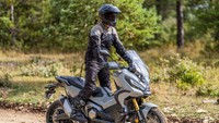 Perubahan pada X-ADV tidak hanya kosmetik tetapi X-ADV telah mengalami perubahan menyeluruh. Bahkan berat badan motor ini pun turun. Foto: Dok. Honda
