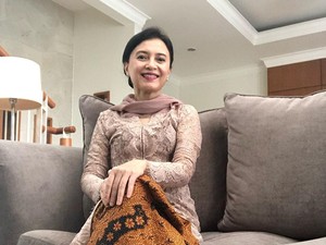 Kenalan dengan Luki Ariani, Ibunda Sherina Munaf yang Awet Muda