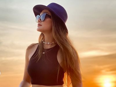 10 Artis Cantik Indonesia Punya Tato di Bagian Tersembunyi, Gisel-Luna Maya