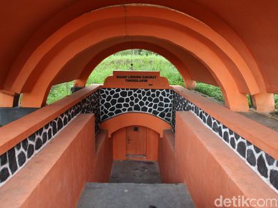 Melihat Lebih Dekat Bunker Lereng Selatan Gunung Merapi