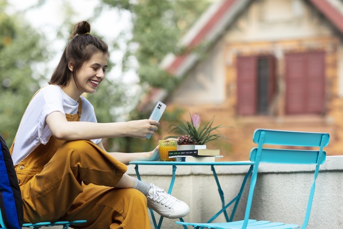 OPPO Reno4 F