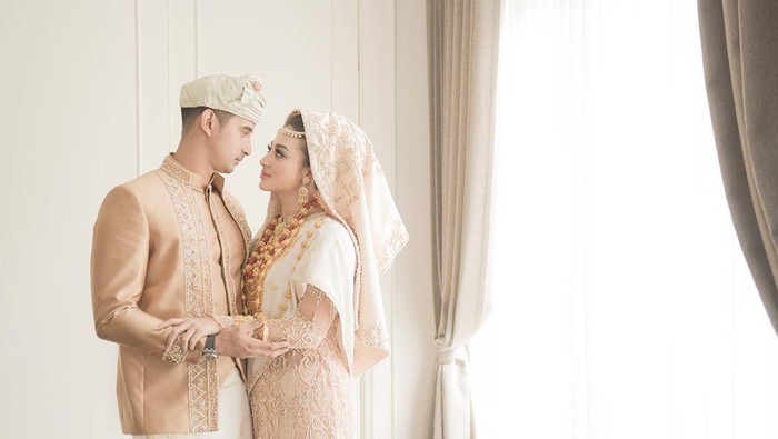 Prewedding Ali Syakieb dan Margin Wieheerm