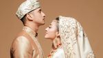 Resmi Menikah, Lihat Lagi Kemesraan Ali Syakieb dan Margin Wieheerm