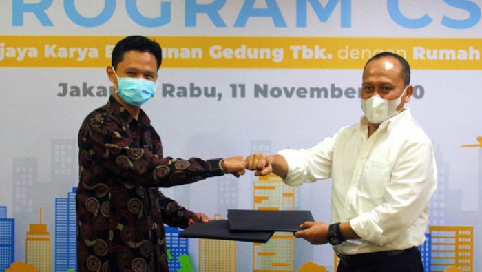 Strategi Peningkatan Mutu Generasi Penerus PT Wijaya Karya Bangunan Gedung Tbk, terus mengembangkan program pendidikan jangka panjang Kesehatan, Pembedayaan masyarakat dan lingkungan, Kemanusiaan dan keagamaan bagi generasi penerus.