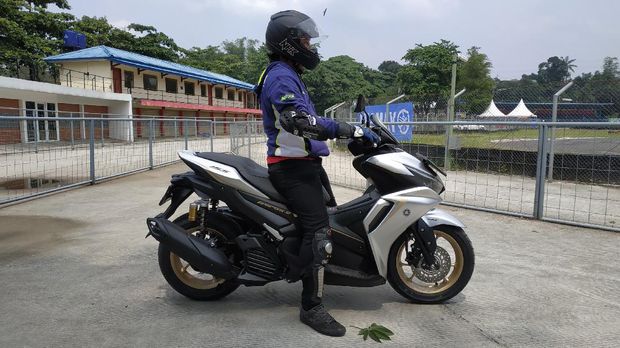 Test ride All New Aerox 155 Connected