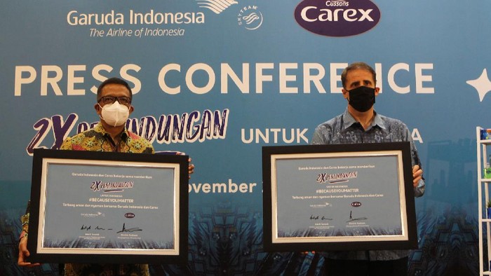 Garuda Indonesia dan Carex akan menyediakan 100 ribu personal health kit bagi penumpang Garuda Indonesia di masa pandemi Corona.