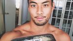Pose Keren Yoshi Sudarso saat Ngopi dan Jajan Mie Ayam