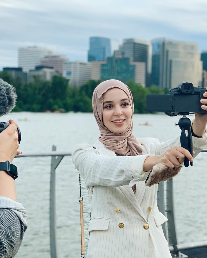 Ihssane Benalluch selebgram Maroko yang Cantik Jelita Ihssane Benalluch selebgram Maroko yang Cantik Jelita