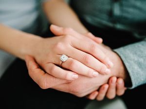 Hukum Suami Menikah Siri Diam-diam Tanpa Sepengetahuan dan Izin Istri