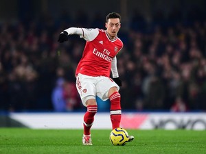 Mesut Oezil Bisa Dipakai Arsenal Lagi Asalkan...