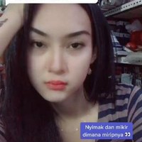 Beberapa warganet menyebut gadis yang satu ini mirip dengan Anya Geraldine. Bagaimana menurutmu? Foto: TikTok @siapaajaaa25