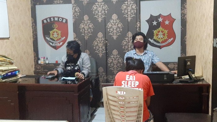Polisi tangkap ibu bayi  yang buang janin di Kota Bogor.